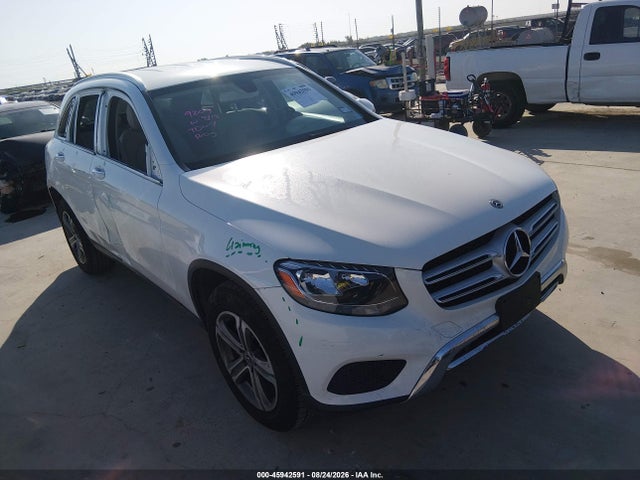 2019 MERCEDES-BENZ GLC 300 