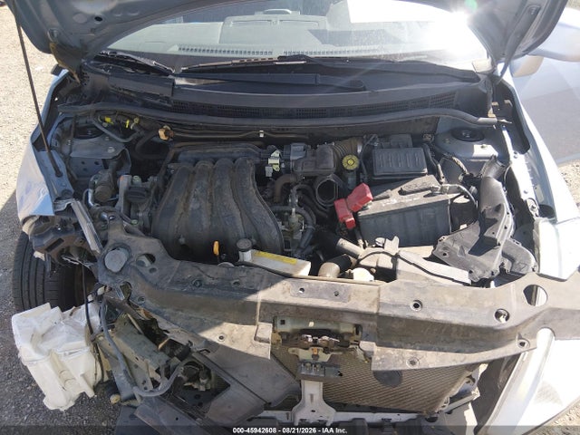 2012 Nissan VERSA 1.8 SL 照片 10