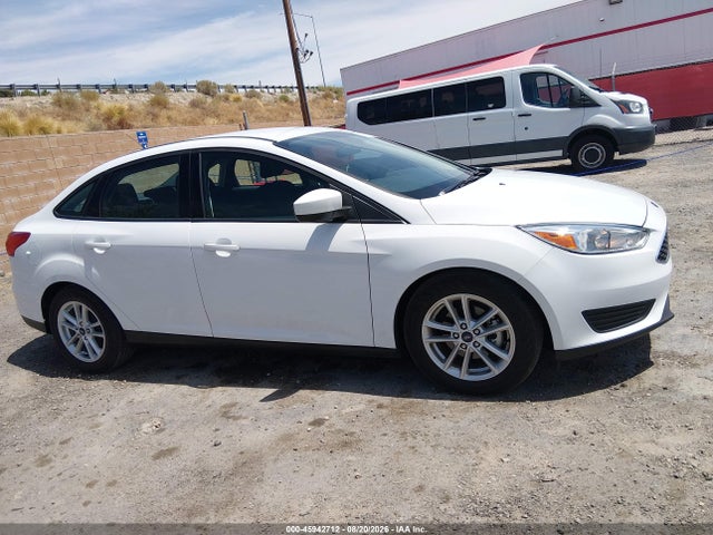 2018 FORD FOCUS SE 16