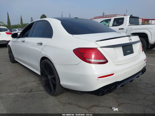 2017 MERCEDES-BENZ E 300 3