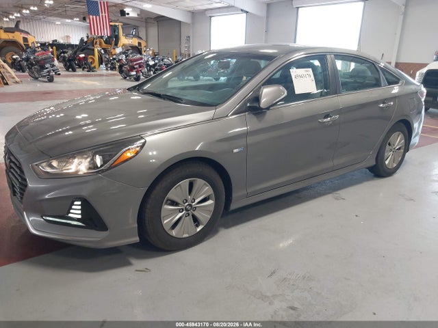2018 Hyundai SONATA HYBRID SE — фото 13