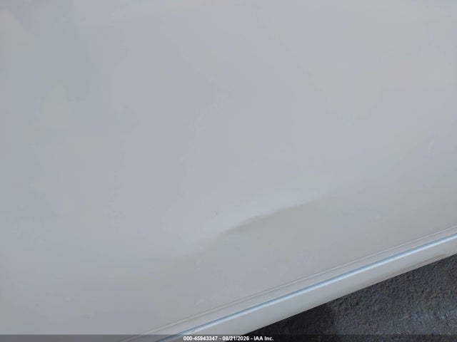 صورة 17 لـ 2011 Toyota PRIUS THREE