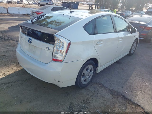 2011 Toyota PRIUS THREE 照片 4
