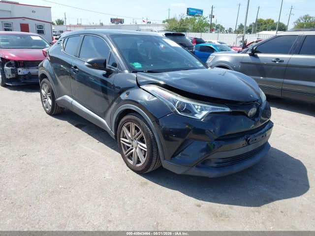 2018 TOYOTA C-HR XLE