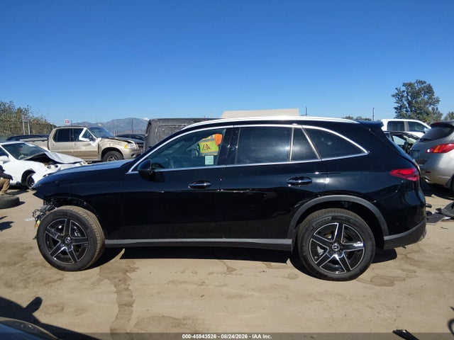 2026 MERCEDES-BENZ GLC 300 SUV 15
