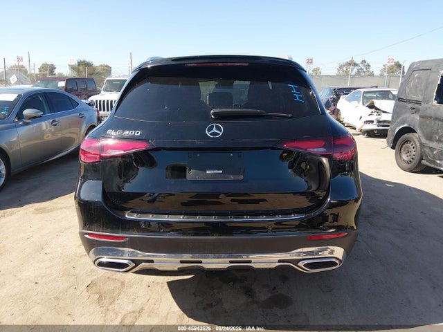 2026 MERCEDES-BENZ GLC 300 SUV 17