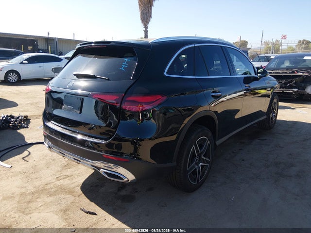2026 MERCEDES-BENZ GLC 300 SUV 4