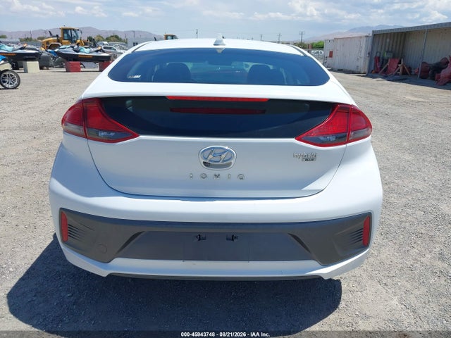 2020 HYUNDAI IONIQ HYBRID BLUE 16