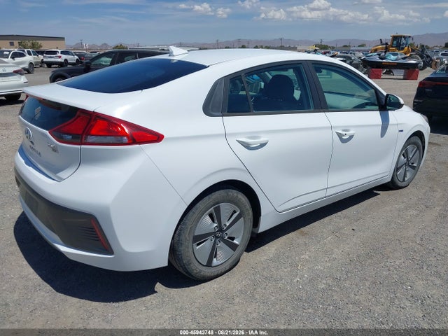2020 HYUNDAI IONIQ HYBRID BLUE 4