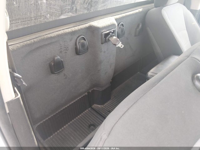 2022 RAM 1500 CLASSIC SLT 4X4 8' BOX 8
