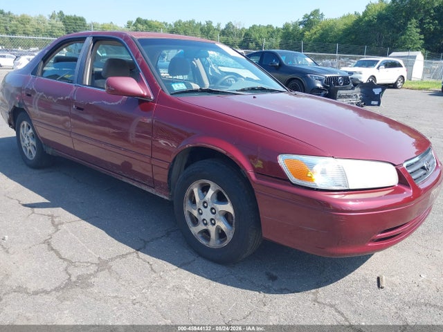 2001 TOYOTA CAMRY LE