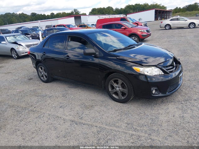 2013 TOYOTA COROLLA LE