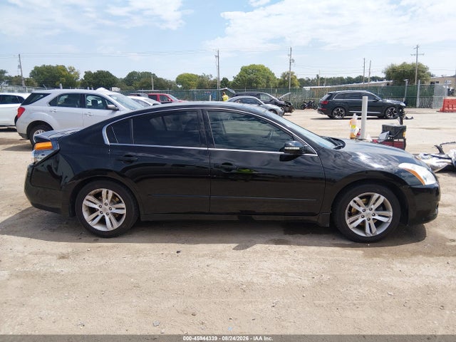 2012 Nissan ALTIMA 3.5 SR 照片 13