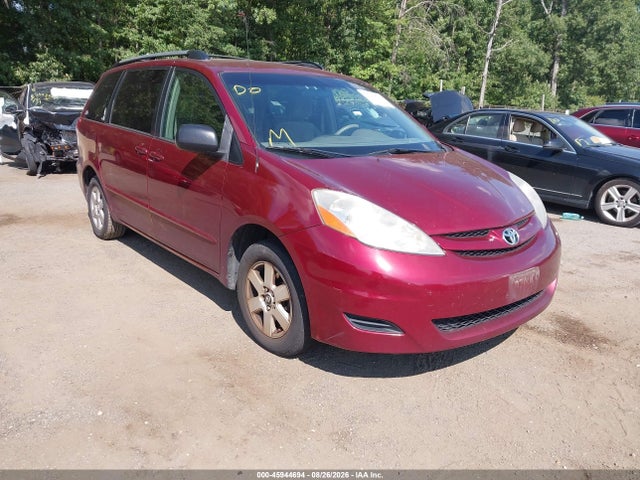 2007 TOYOTA SIENNA LE