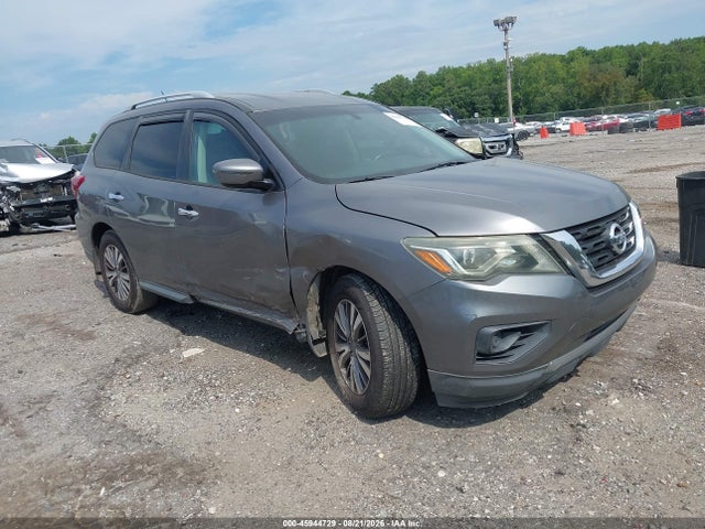 2017 NISSAN PATHFINDE S