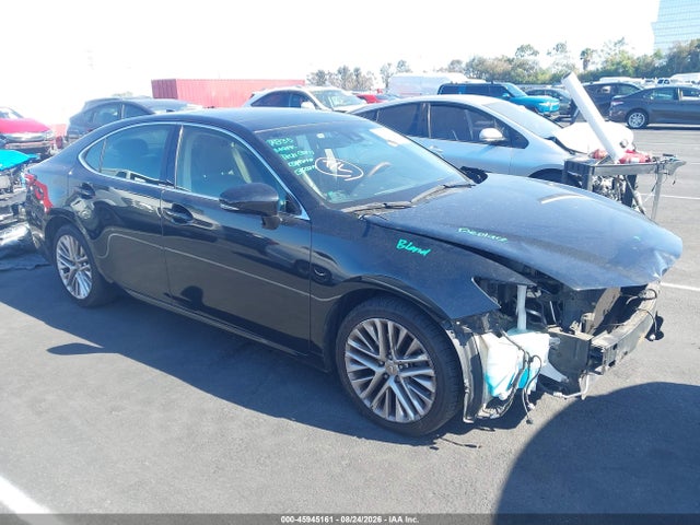 2016 LEXUS ES 