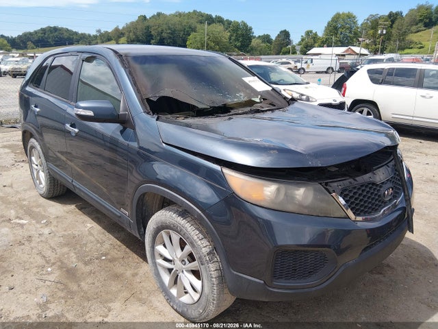 2011 KIA SORENTO LX