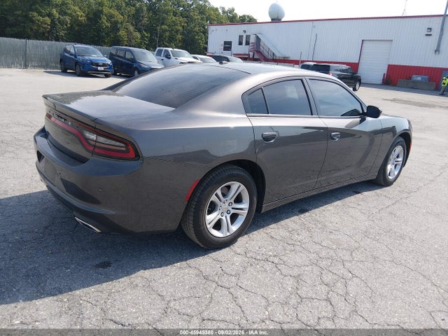 2019 DODGE CHARGER SXT RWD 4