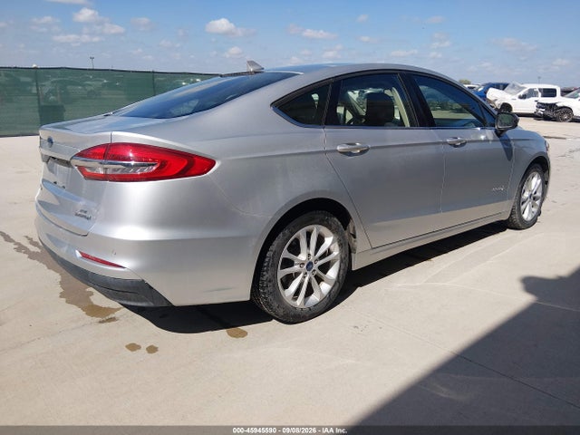 2019 FORD FUSION HYBRID SE 4