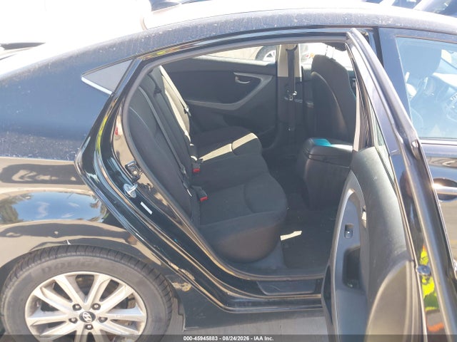 صورة 8 لـ 2015 Hyundai ELANTRA SE