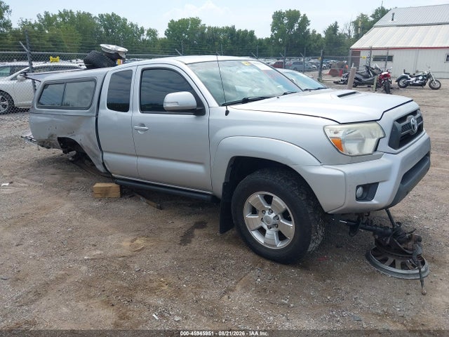 2013 TOYOTA TACOMA BASE V6