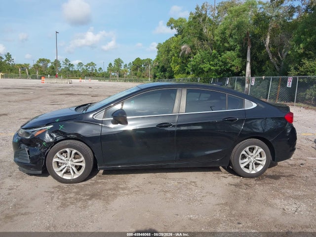 2019 CHEVROLET CRUZE LT 14
