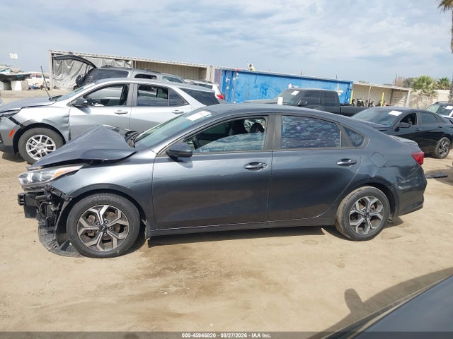 2019 KIA FORTE LXS 13