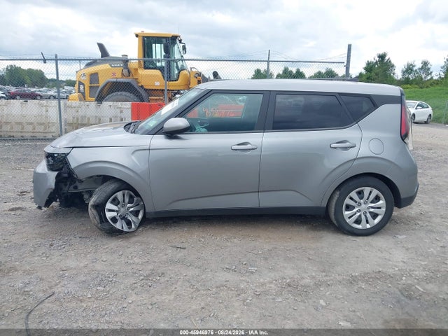 2023 KIA SOUL LX 13