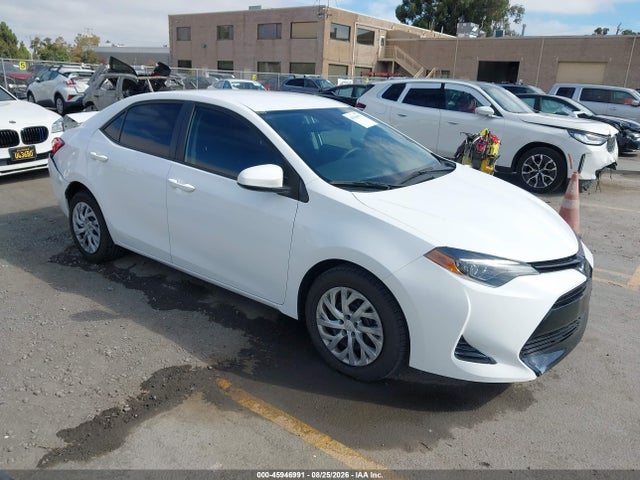 2018 TOYOTA COROLLA LE
