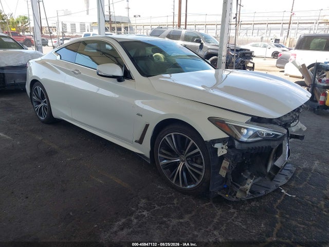 2017 INFINITI Q60 2.0T