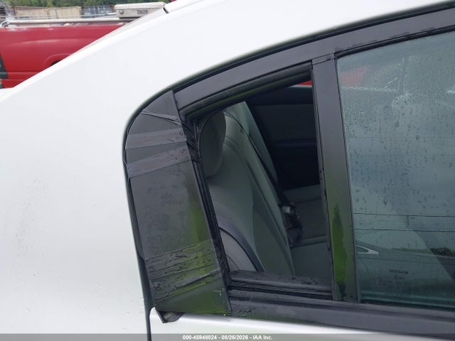 2012 Nissan SENTRA 2.0 S 照片 6