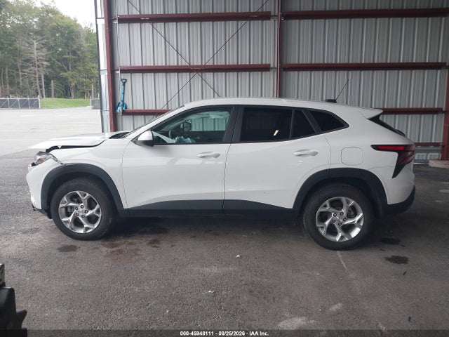 2024 CHEVROLET TRAX FWD SP 15