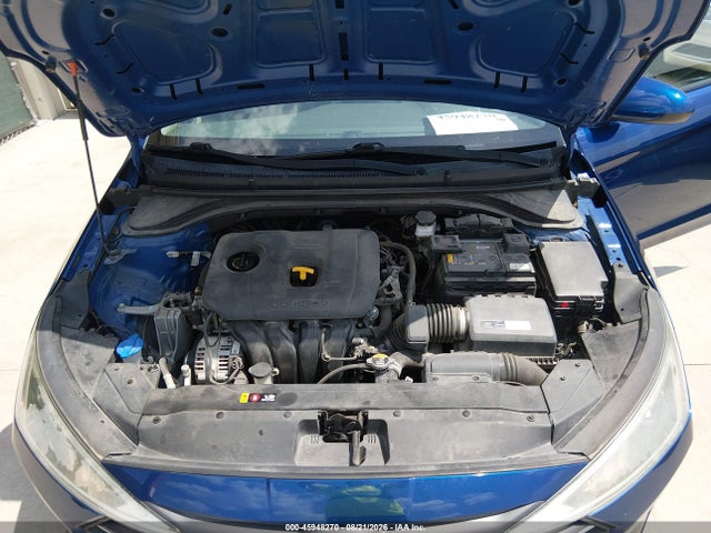 2019 HYUNDAI ELANTRA SE 10