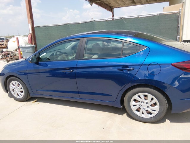 2019 HYUNDAI ELANTRA SE 14