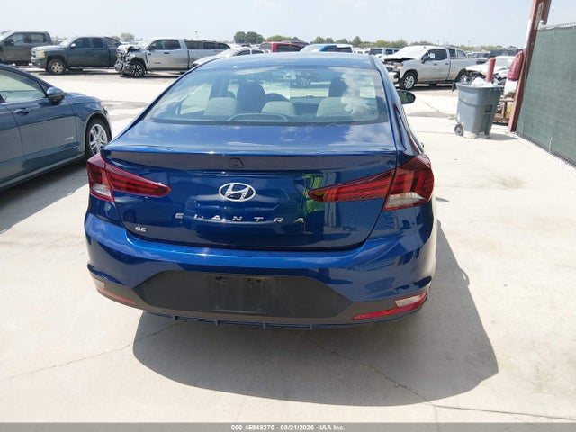 2019 HYUNDAI ELANTRA SE 16