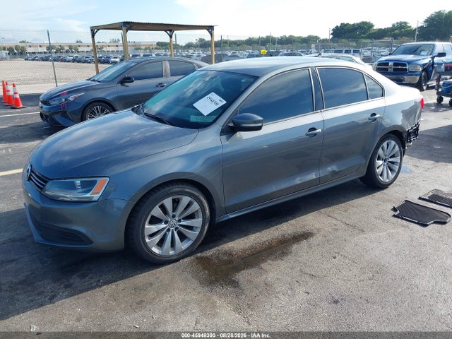 2014 Volkswagen JETTA 1.8T SE — фото 2