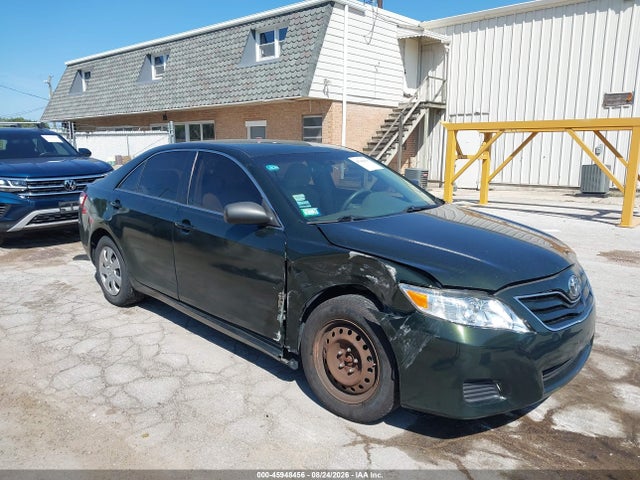 2010 TOYOTA CAMRY LE