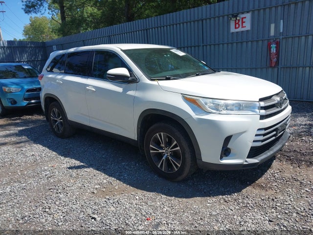 2019 TOYOTA HIGHLANDE LE