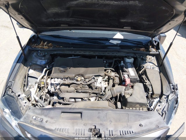 2019 TOYOTA CAMRY SE 10