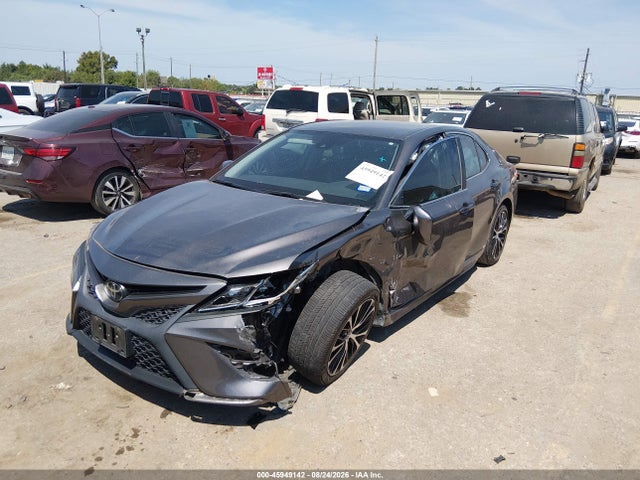 2019 TOYOTA CAMRY SE 6
