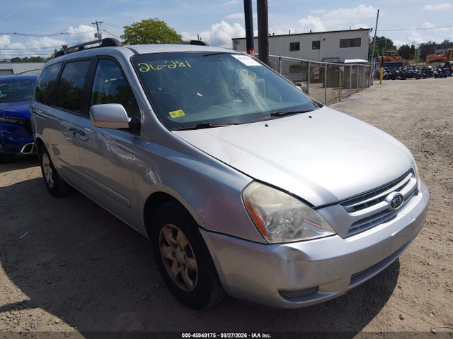 2008 KIA SEDONA LX