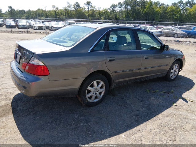 2003 Toyota AVALON XL 照片 4