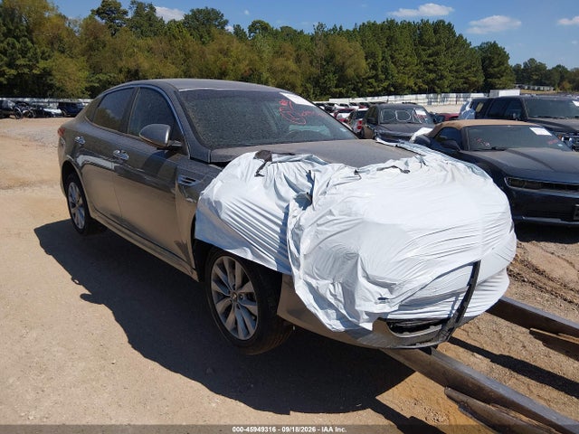 2017 KIA OPTIMA LX