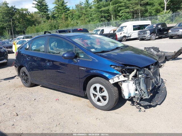 2015 TOYOTA PRIUS TWO