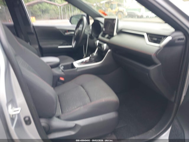 2023 TOYOTA RAV4 PRIME SE 5