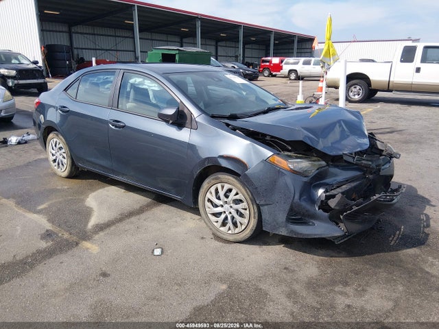 2017 TOYOTA COROLLA LE