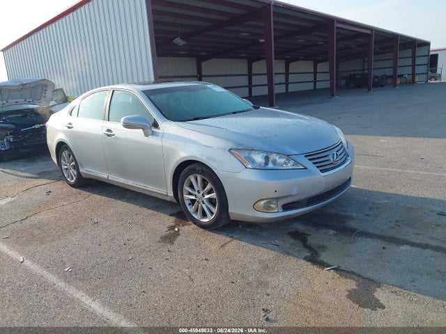 2011 LEXUS ES 