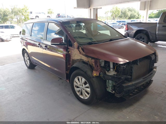 2017 KIA SEDONA LX