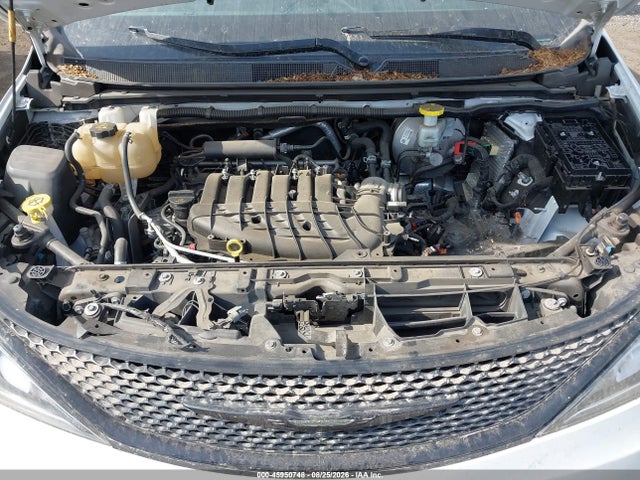 2018 CHRYSLER PACIFICA TOURING L PLUS 10