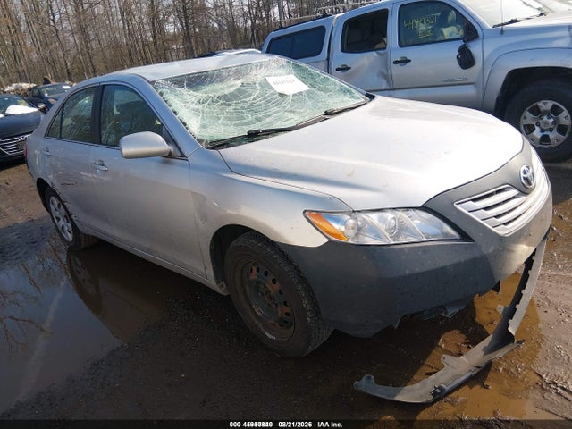 2009 TOYOTA CAMRY LE